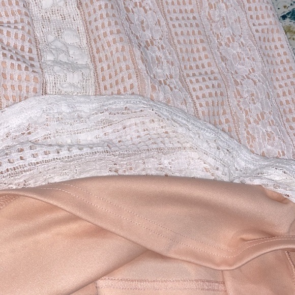 Suzanne Betro white lace top size 2X - Picture 5 of 6